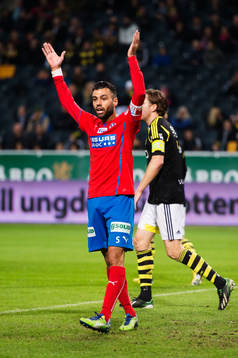 Helsingborgs Imad Khalili reagerar