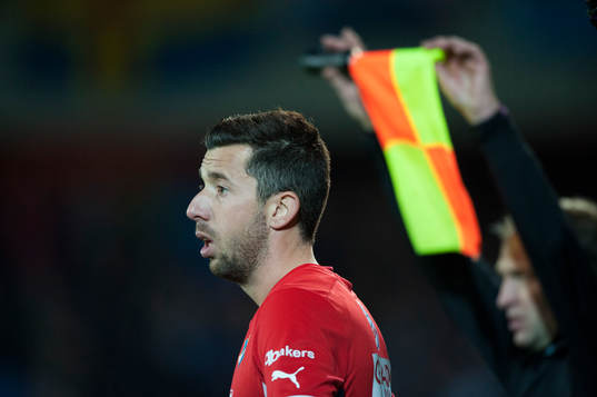 Östers Denis Velic fick hoppa in sista minuterna i
