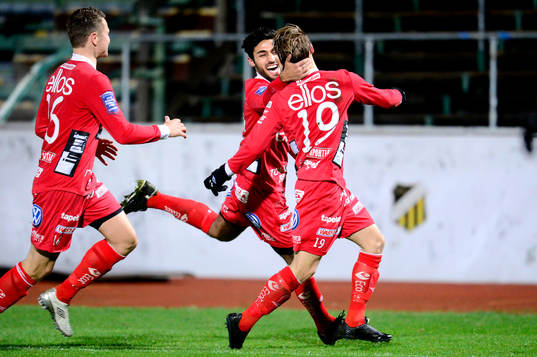 Elfsborgs firar 2-3 av Simon Hedlund