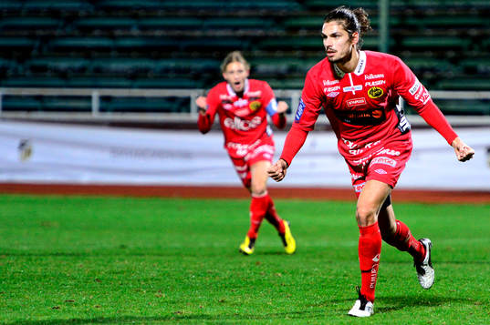 Elfsborgs Victor Rotting firar 2-4