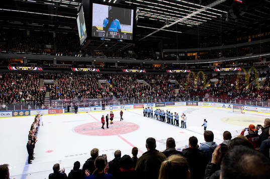 under matchen i hockeyallsvenskan mellan Malmö Redhawks