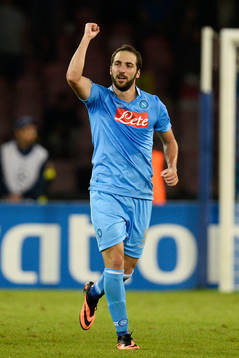 Esultanza dopo il gol di Gonzalo Higuain Napoli, Goal