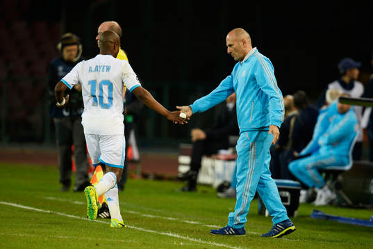 Gol Andre Ayew Marsiglia (2R) Goal celebration with coach