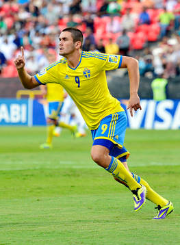 Sveriges Valmir Berisha jublar
