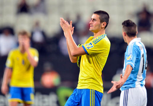Sveriges Valmir Berisha byts ut