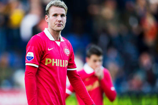 Bläddra bland fler bilder av Fotboll, Holländska ligan, Breda - PSV Eindhoven