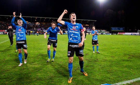 Bläddra bland fler bilder av Fotboll, Kval till allsvenskan, Halmstad-GIF Sundsvall