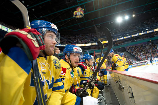 Bläddra bland fler bilder av Ishockey, Karjala Tournament, Finland - Sverige