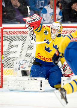 Sveriges målvakt Henrik Karlsson
