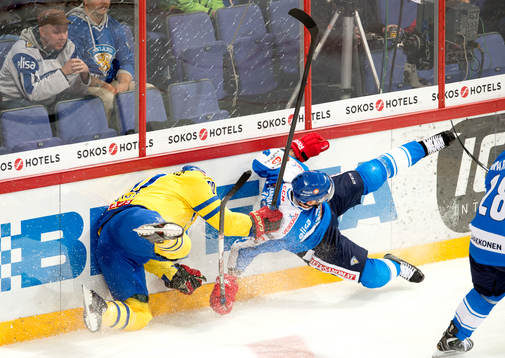 Sveriges Joel Lundqvist och Finlands Ossi Väänänen
