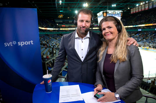 SVT kommentatorer Mikael Renberg och Marie Lehmann