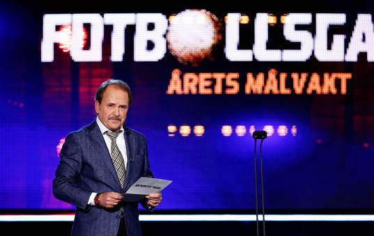 Peter Eng (Peppe eng) delade ut priset Årets Målvakt
