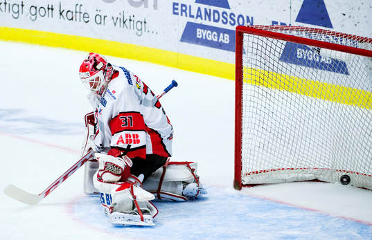 Karlskronas målvakt Patrick Galbraith släpper in 3-0