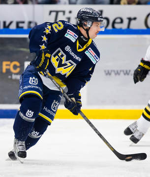 s Patrik Carlsson