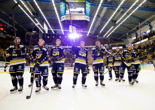 HV71 tackar publiken