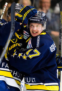 s William Karlsson och Toni Rajala jublar