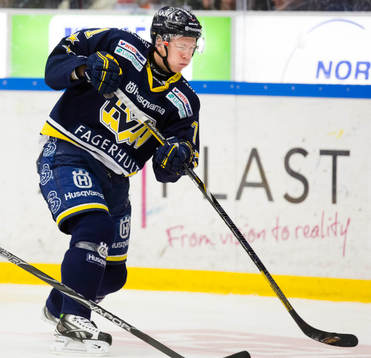 s William Karlsson skjuter