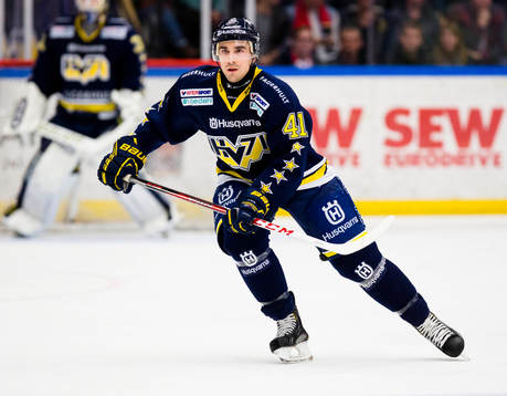 s Chris Campoli