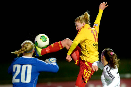 Tyresö Kirsten van de Ven gör 2-0 bakom Fortunas