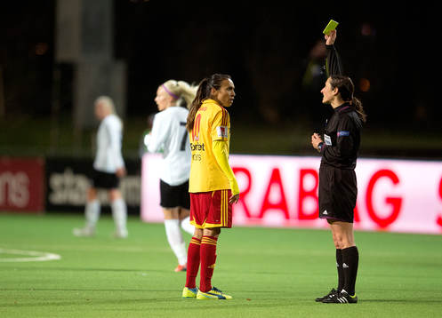 Marta Vieira da Silva, Tyresö får en varning