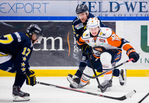 s Toni Rajala och Anssi Salmela mot Växjös Malte