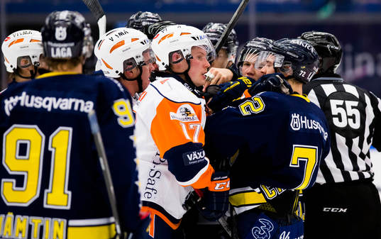 s Andreas Jämtin, Växjös Alexander Johansson och HV71:s