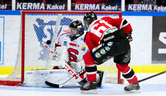 Malmö Redhawks Nicklas Jadeland gör 1-0