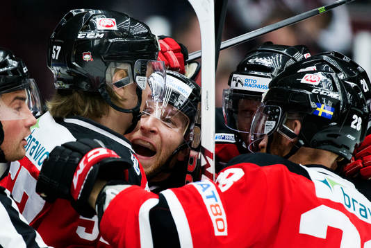 Malmö Redhawks Calle Andersson, Fredrik Storm jublar