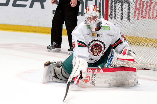 Frölundas målvakt Linus Fernström
