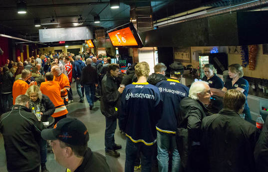 Bar i Kinnarps Arena