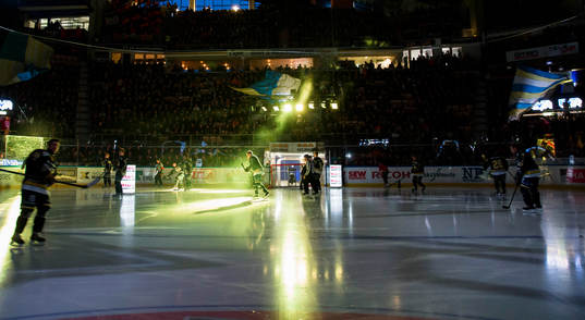 HV71 gör entre i Kinnarps Arena