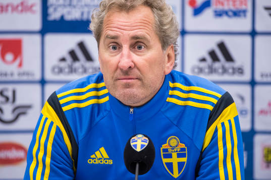 Presskonferens med Sveriges förbundskapten Erik Hamrén