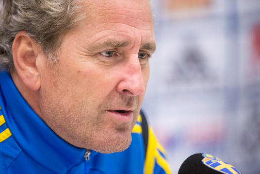 Presskonferens med Sveriges förbundskapten Erik Hamrén
