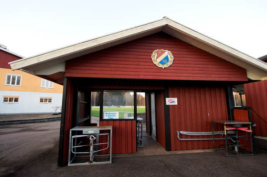 Hjällbovallen där mutanklagade Gunnilse spelar sina