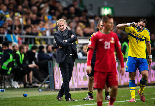 Sveriges förbundskapten Erik Hamrén deppar