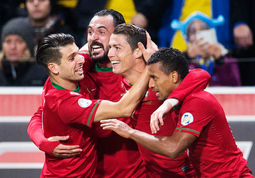 Portugals Miguel Veloso, Hugo Almeida, Cristiano Ronaldo