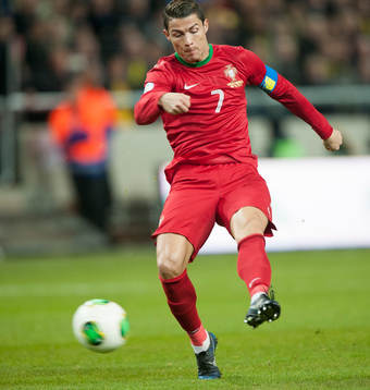 Portugals Cristiano Ronaldo  i VM-kvalet mellan Sverige och