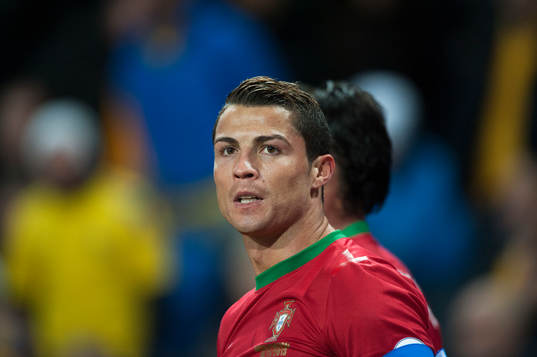 Portugals Cristiano Ronaldo  i VM-kvalet mellan Sverige och