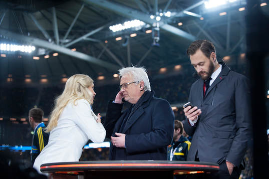 Anna Brolin, Hans Backe och Olof Lundh, TV4, i VM-kvalet