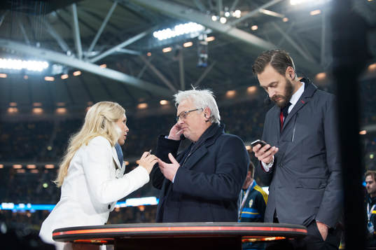 Anna Brolin, Hans Backe och Olof Lundh, TV4, i VM-kvalet