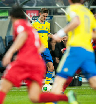 Sveriges Mikael Lustig i VM-kvalet mellan Sverige och