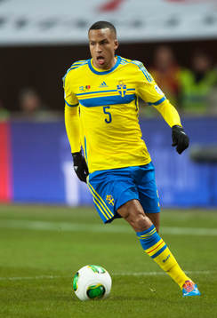 Martin Olsson i VM-kvalet mellan Sverige och Portugal i