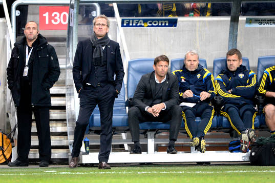 Sveriges förbundskapten Erik Hamrén och players manager