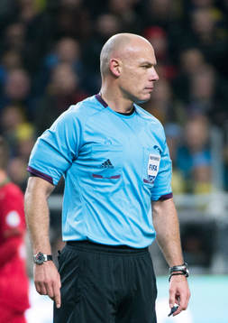 Howard Webb, domare