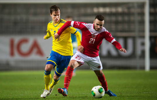 Sveriges Andreas Blomqvist och Maltas Ryan Scicluna