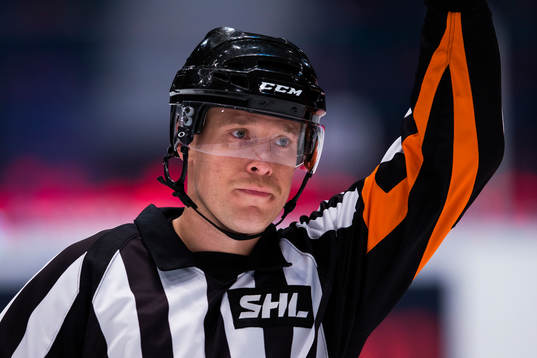 Domare Tobias Björk