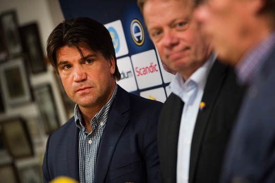 Bläddra bland fler bilder av Djurgården, presskonferens, Per Olsson