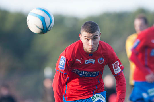 Helsingborgs Jordan Larsson i en träningsmatch mellan