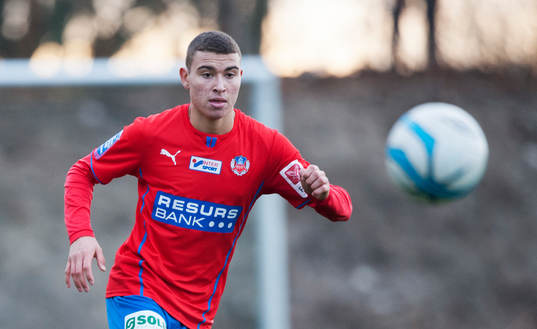 Helsingborgs Jordan Larsson i en träningsmatch mellan