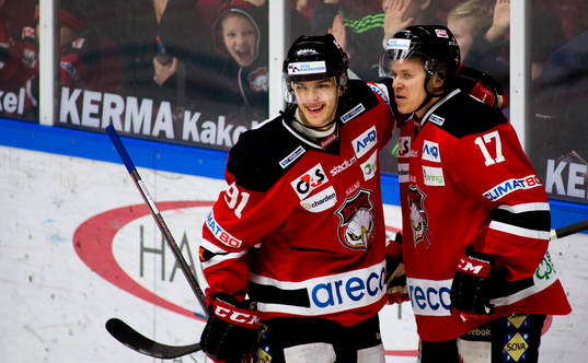 Malmö Redhawks Björn Svensson jublar